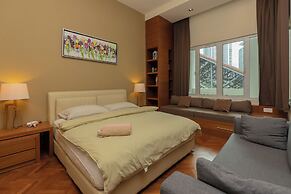 Straits Quay Waterside Suites