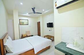 Joyable Homestay Near Sankardev Netralay