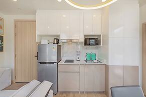 One bedroom Palmetto Condo Karon A608