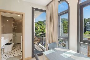 One bedroom Palmetto Condo Karon A608