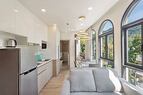 One bedroom Palmetto Condo Karon A608