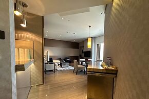 Manzil-Elegant 1BR Apt near Dubai Frame