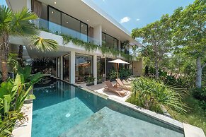 The Luminous Villa Uluwatu