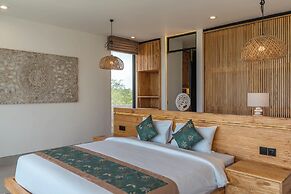 The Luminous Villa Uluwatu