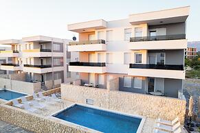 Meridian Pool Residences