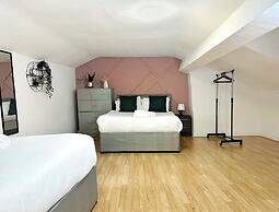 Cosy Liverpool Apartment Upto 8 Guests