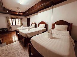 Walking Street Hotel