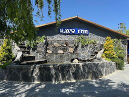 Navy Inn & Bungalows