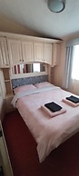 Lazy Bear Holidays - Arne View