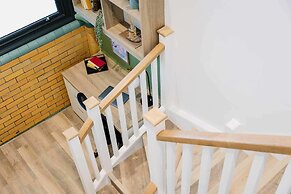 For Students Only Thoresby Hall in Central Leeds - Campus Accommodatio