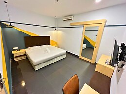 Sky Hotel Selayang