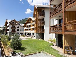 Apartment in Chantemerle With Family Ski Fun