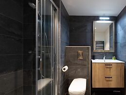 Apartment in Chantemerle With Family Ski Fun