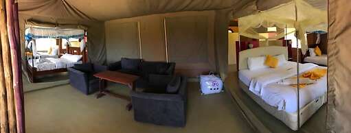 Explore Sand River Lodge
