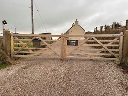 The Lodge at Pennant-igyn
