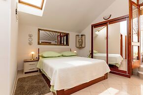 Villa Trogir Stars