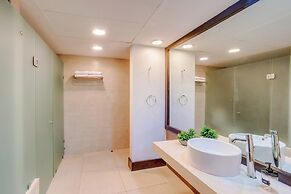 Aldea Thai Tropical Oasis near the Beach