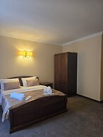 RITSA HOTEL