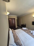 RITSA HOTEL