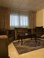 Verssailles Pyramids Hotel