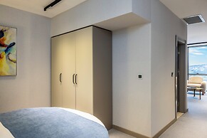 Rossi Luxury Hotel