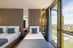Rossi Luxury Hotel