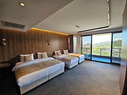 Rossi Luxury Hotel