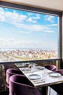 Rossi Luxury Hotel
