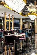 Rossi Luxury Hotel
