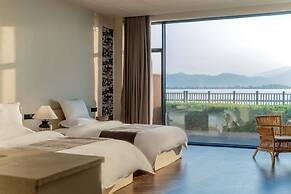 Dali Qingmai Seaview Resort (North Courtyard)