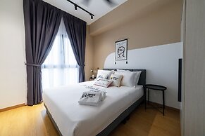 MayaBay Residence by Sleepy Bear