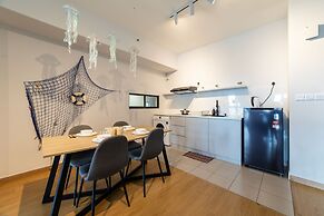 MayaBay Residence by Sleepy Bear