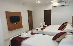 Hotel Devi Paradise