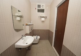 Hotel Devi Paradise