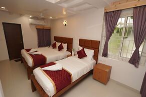 Hotel Devi Paradise