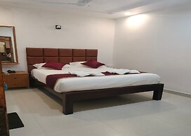 Hotel Devi Paradise