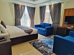 Pinemont Hotel