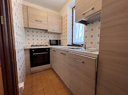 035 Trilocale Giustino
