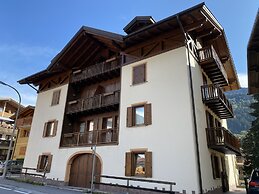 032 Luminosa Mansarda Pinzolo