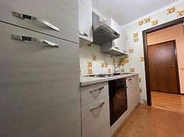 026 Bilocale con Caminetto Giustino