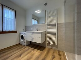 084 Bilocale Adamello Giustino