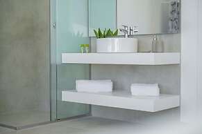 Hilas suites