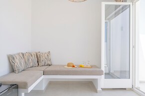 Hilas suites