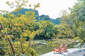 Trang An Freedom Hood