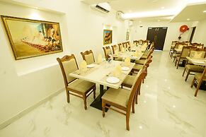 YAM HOTEL