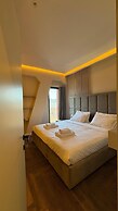 Blue Boutique Apartments 3