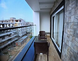 Royal Galaxy Hotel