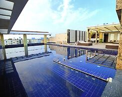 Royal Galaxy Hotel
