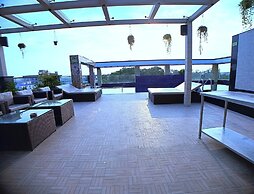 Royal Galaxy Hotel