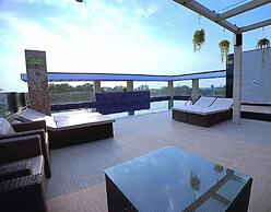 Royal Galaxy Hotel